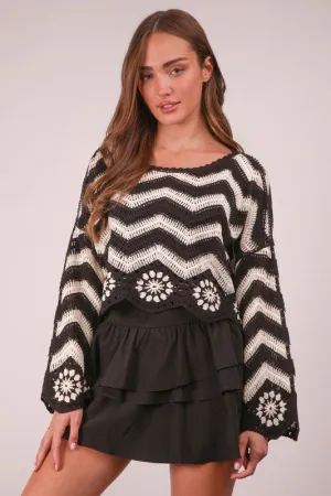 VER121 - CHEVRON SWEATER BLACK & WHITE