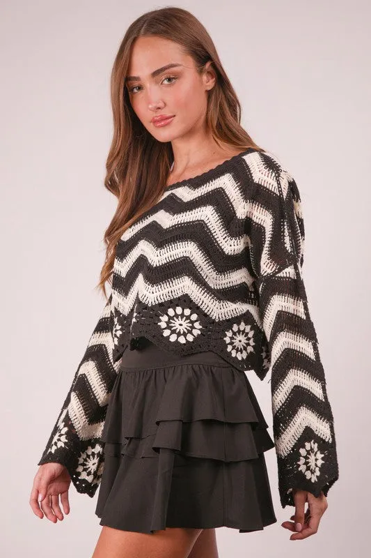 VER121 - CHEVRON SWEATER BLACK & WHITE