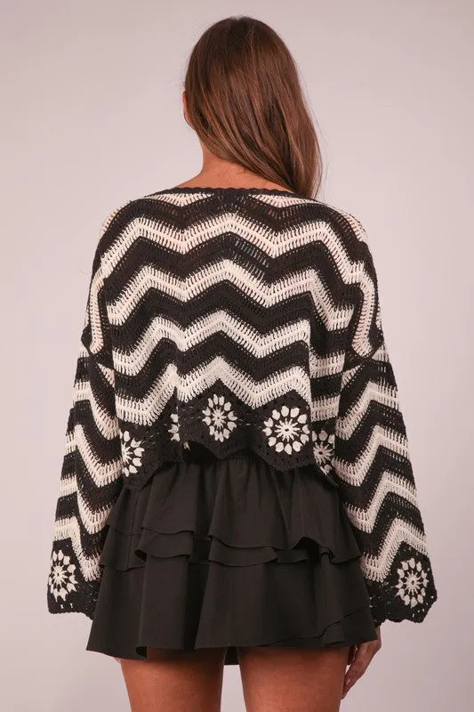 VER121 - CHEVRON SWEATER BLACK & WHITE