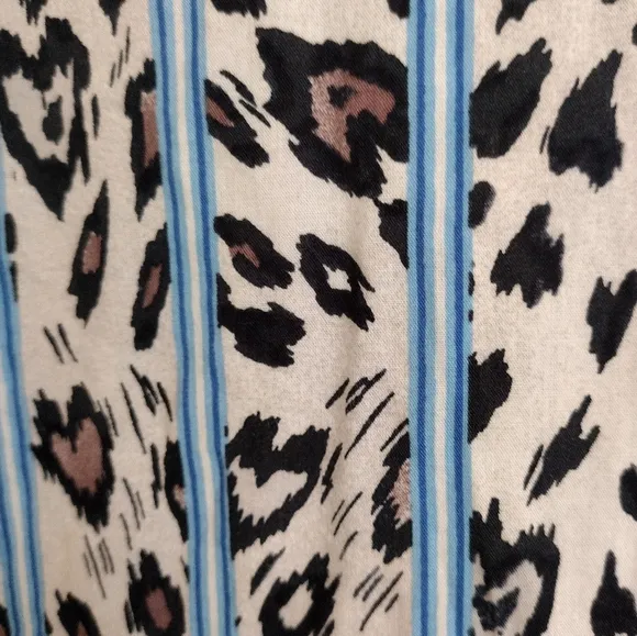 Victoria's Secret Striped Leopard Print Button-Up Night Shirt Size Large