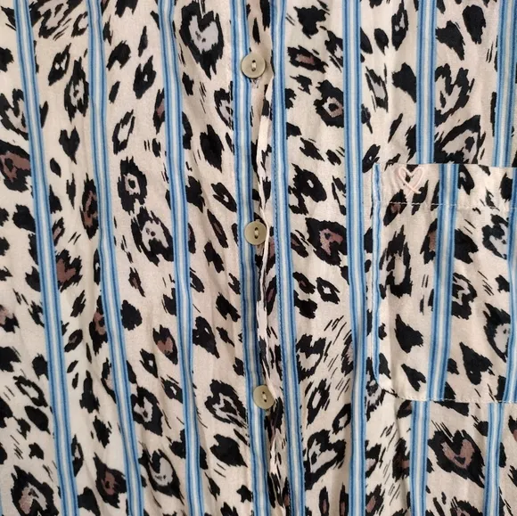 Victoria's Secret Striped Leopard Print Button-Up Night Shirt Size Large