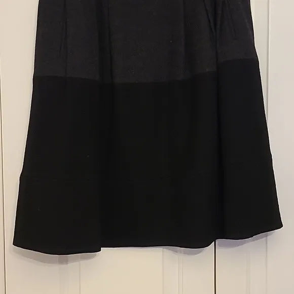 VINCE Colorblock Wool Blend A-Line Skirt Lined Pleated Gray &amp; Black Size 8