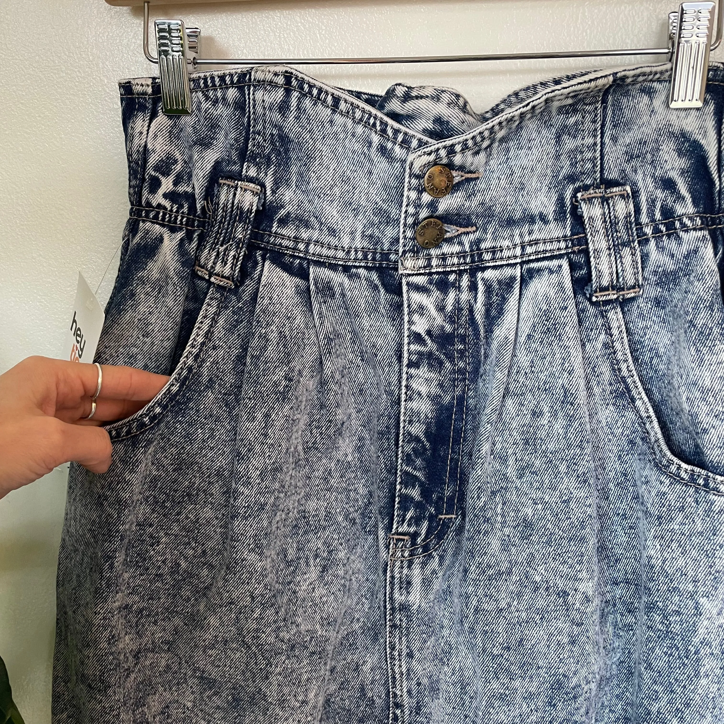 Vintage 80s 90s Stefano Int'l acid stone wash high waist denim skirt // 28 inch waist  (ht2416)