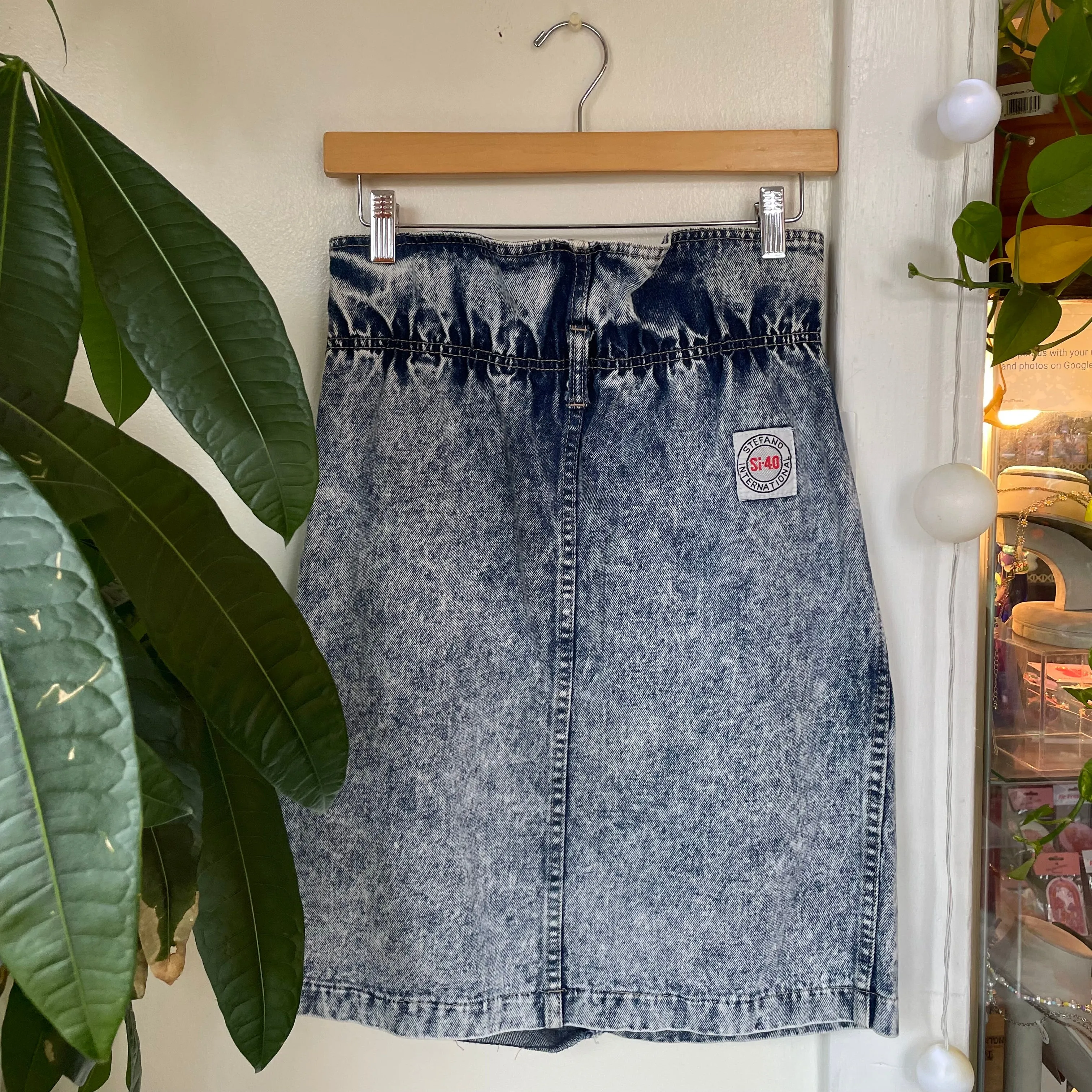 Vintage 80s 90s Stefano Int'l acid stone wash high waist denim skirt // 28 inch waist  (ht2416)