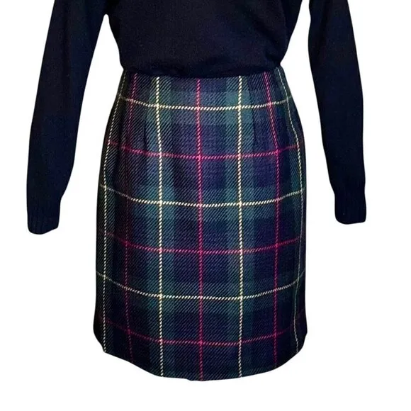 Vintage 90s Talbots Wool Plaid Tartan Wrap Skirt Sz. M Dark Academia Preppy