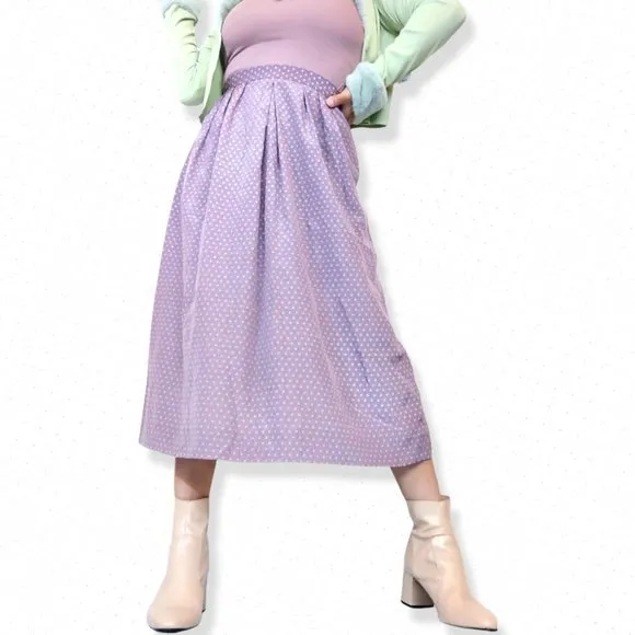 Vintage high waisted 100% silk ditzy floral skirt in dusty lilac lavender