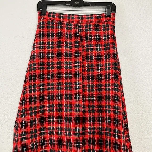 Vintage Red Plaid Tartan Style Print Maxi Skirt