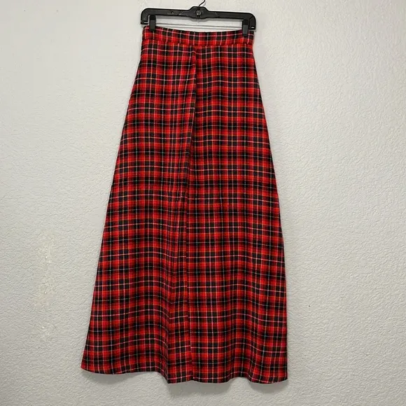 Vintage Red Plaid Tartan Style Print Maxi Skirt