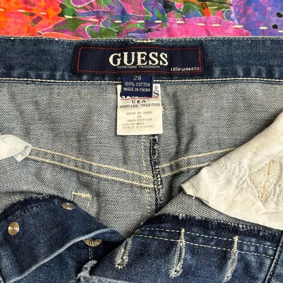 Vintage Y2K Guess Blue Denim Raw Hem Skirt Size 28 Cut Out Back Slit Summer Boho