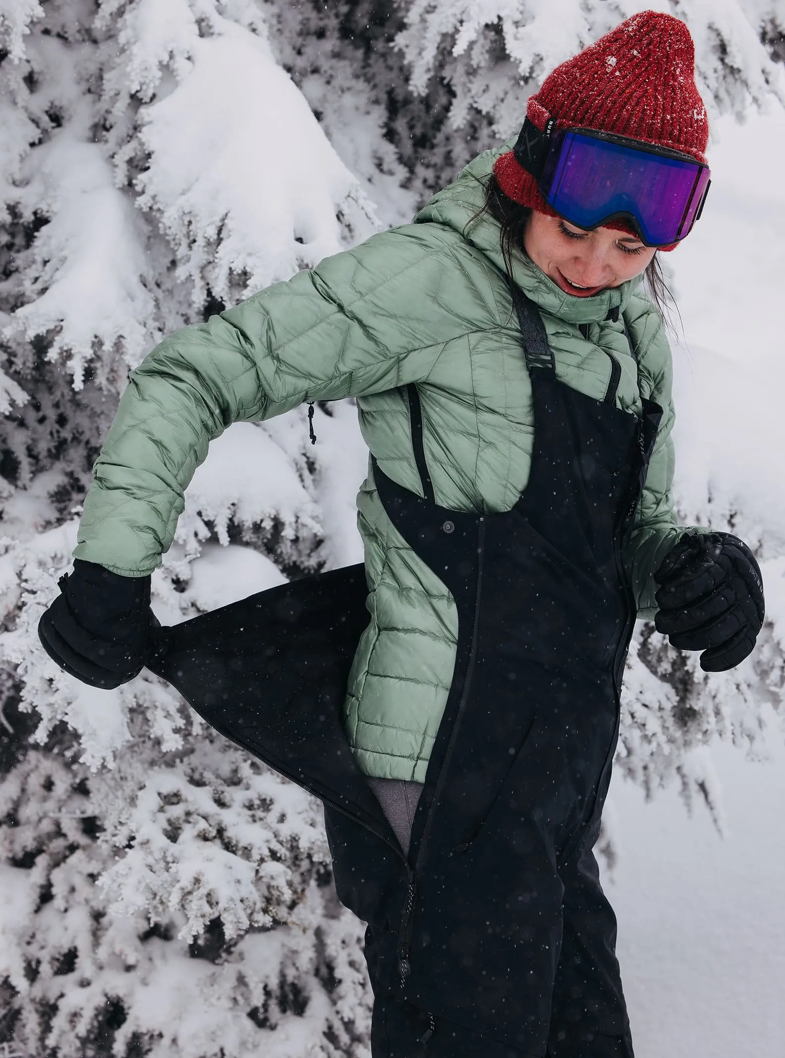Women's [ak] Kimmy GORE-TEX 2L Bib Pants 2023