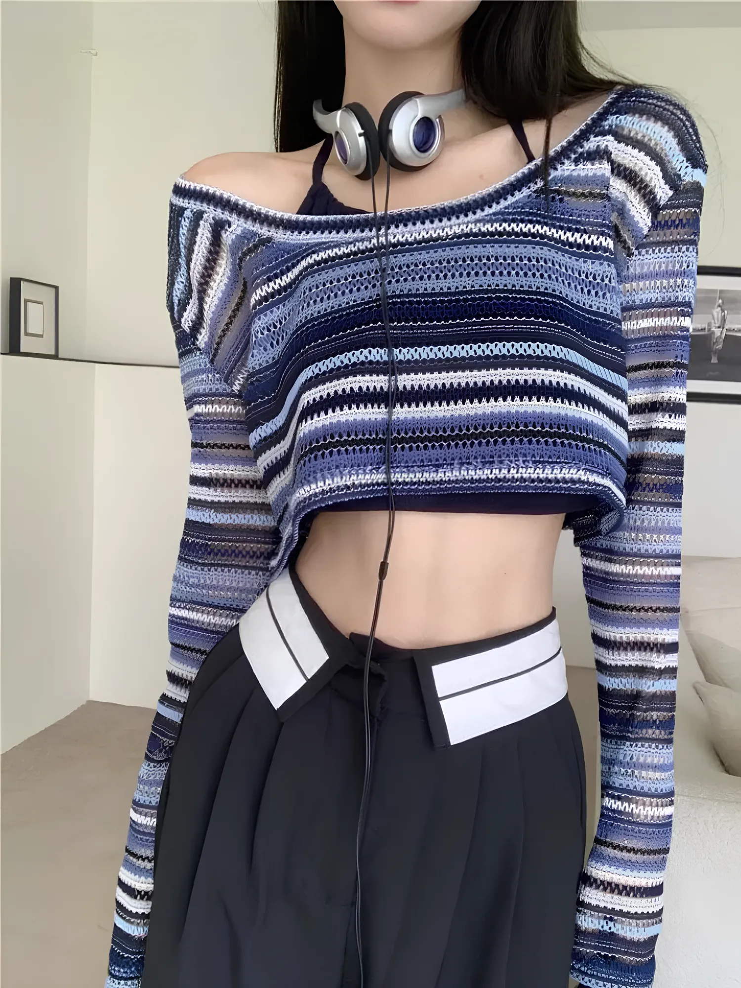 Women's Hollow-Out Striped T-Shirt – Trendy Korean Style for Everyday Wear