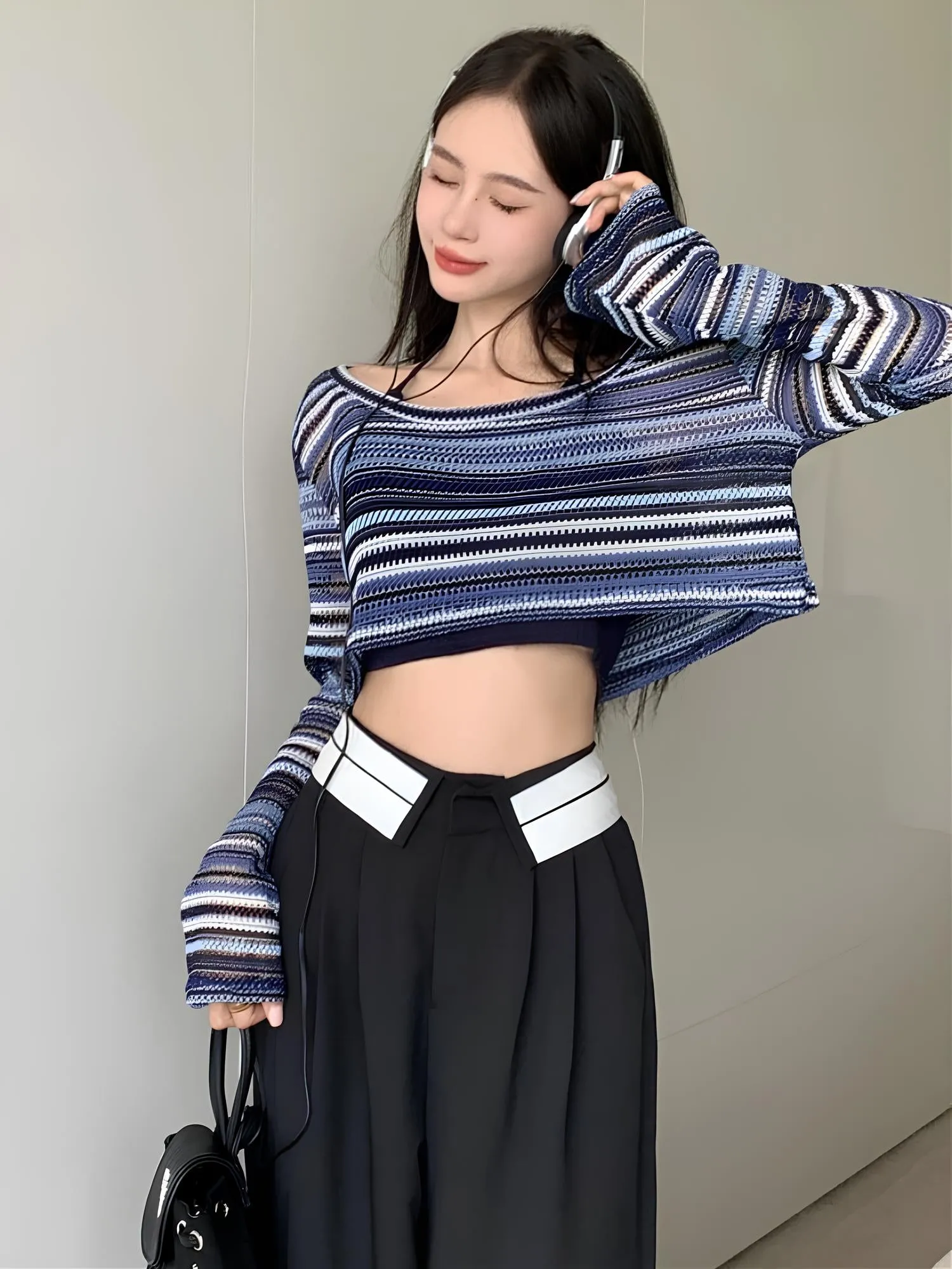 Women's Hollow-Out Striped T-Shirt – Trendy Korean Style for Everyday Wear