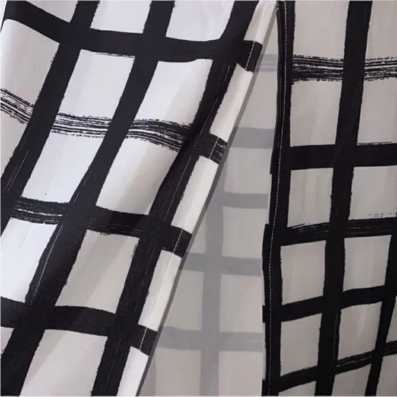 Zara High-waisted Midi Black &amp; White MidiSkirt Size Medium)