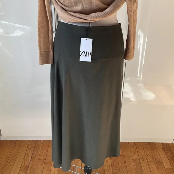 ZARA Limited Edition Midi Skirt Color-Khaki Size-XL NWT